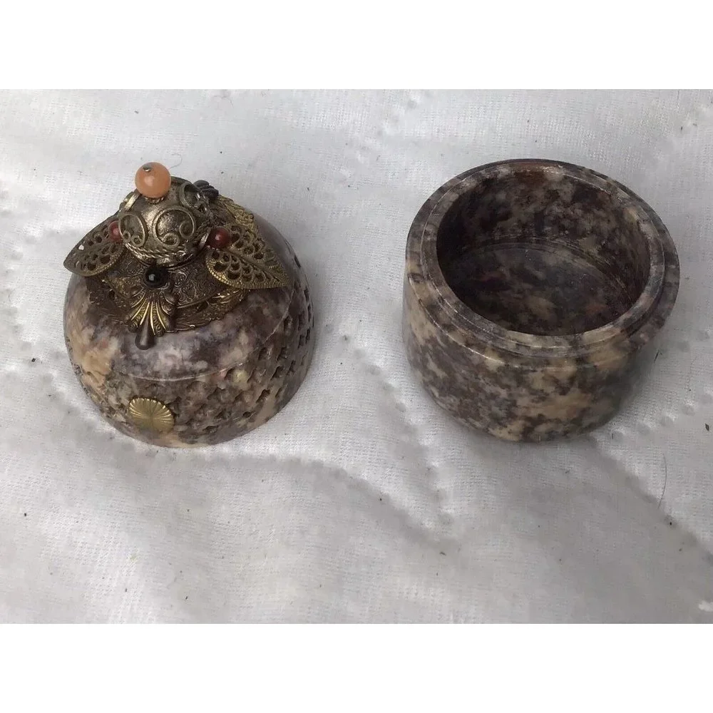 Vintage Jo Marz Soapstone Marble Trinket Pill Box Angel Leaves Beautiful Patina